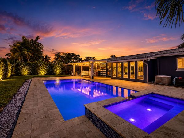 1310 NE 46TH Street, Oakland Park, FL 33334