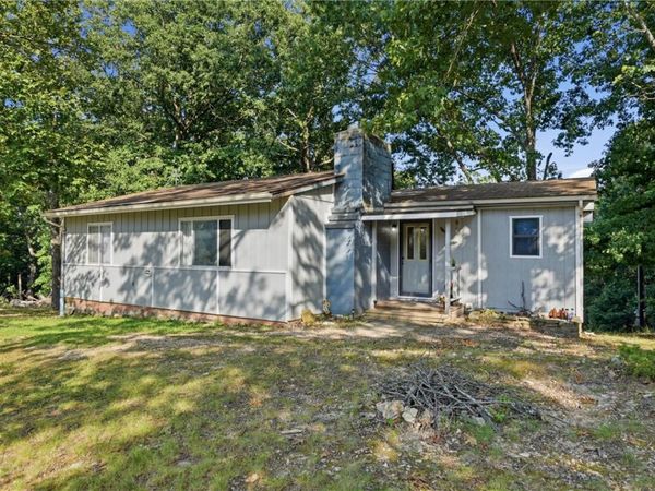1057 Mundell Road , Eureka Springs, AR 72631