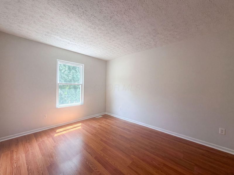 1618 Saddlebrook Drive , Heath, OH 43056 Photo 18