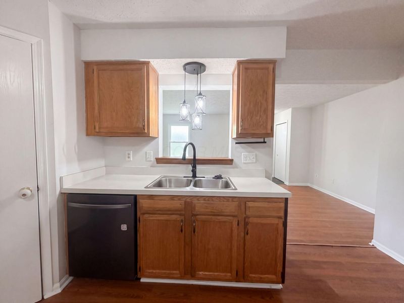 1618 Saddlebrook Drive , Heath, OH 43056 Photo 7
