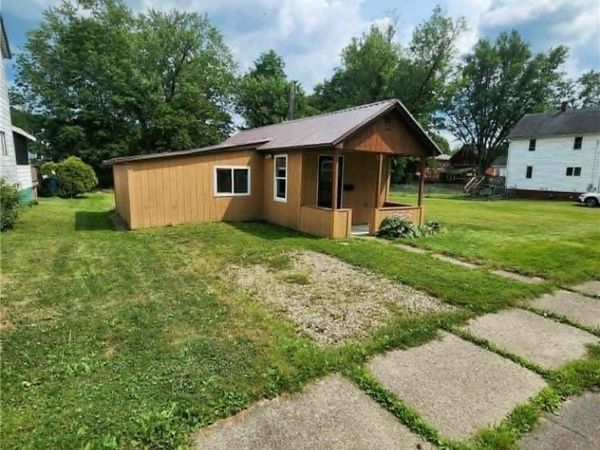 170 Highland Avenue , Salamanca, NY 14779