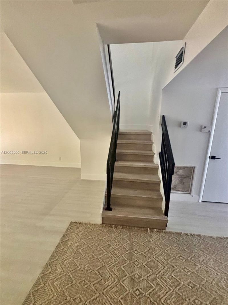 8010 NW 27th Pl, Unit 8010, Sunrise, FL 33322 Photo