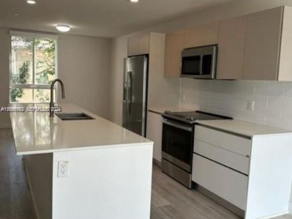 2561 NE 193rd St , Unit 1208, Miami, FL 33180