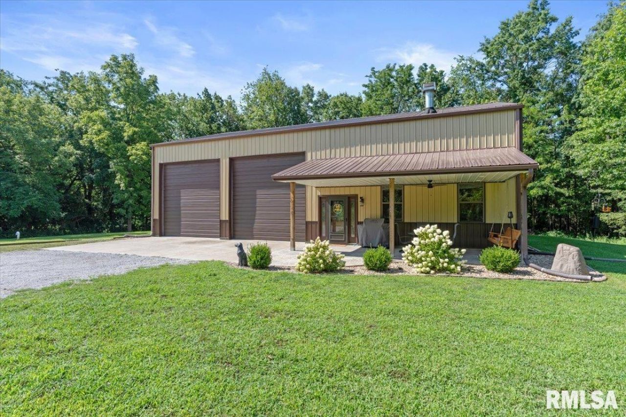 1761 Tozer Road, Springfield, IL 62707 Main Photo