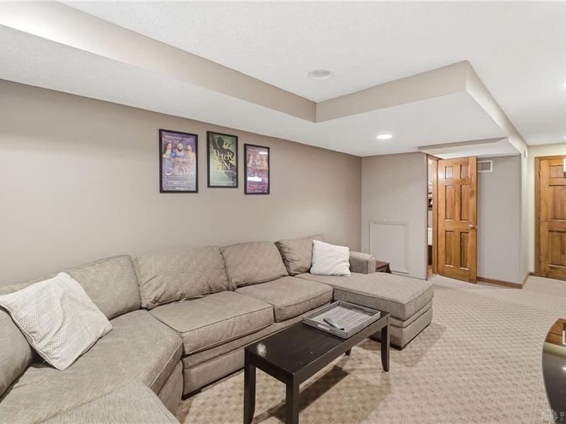 413 N Bromfield Road, Kettering, OH 45429 Photo 40