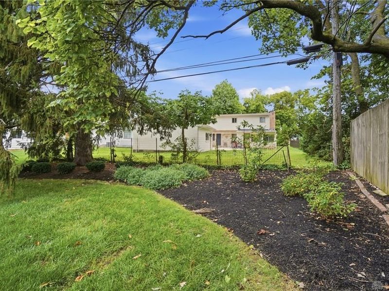 413 N Bromfield Road, Kettering, OH 45429 Photo 45