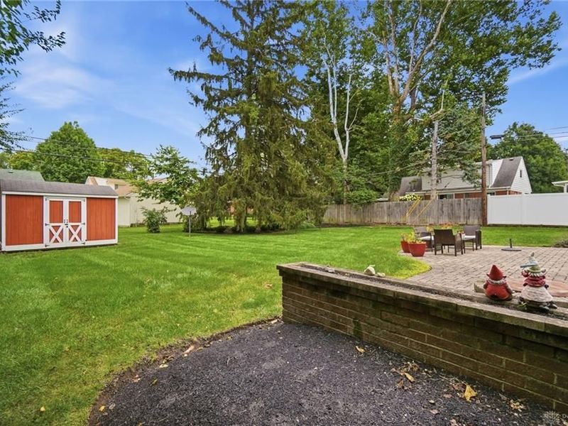 413 N Bromfield Road, Kettering, OH 45429 Photo 47