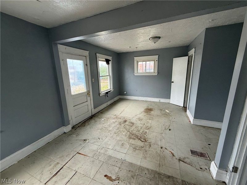 2771 E 118th Street, Cleveland, OH 44120 Photo 12