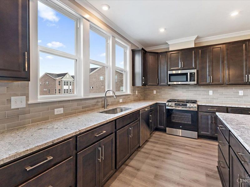 7254 Otley Drive, West Chester, OH 45069 Photo 8