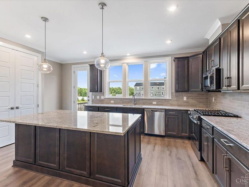 7254 Otley Drive, West Chester, OH 45069 Photo 9