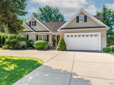 1189 Maple Road, Williamsville, NY 14221
