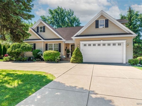 1189 Maple Road, Williamsville, NY 14221
