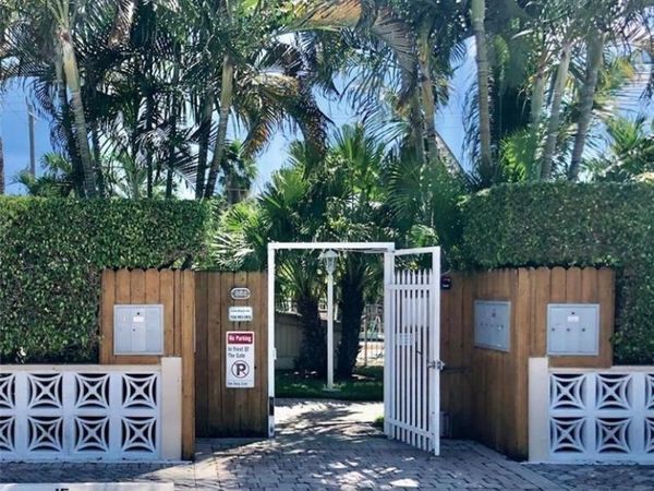 736 NE 13TH Court, Unit 17, Fort Lauderdale, FL 33304