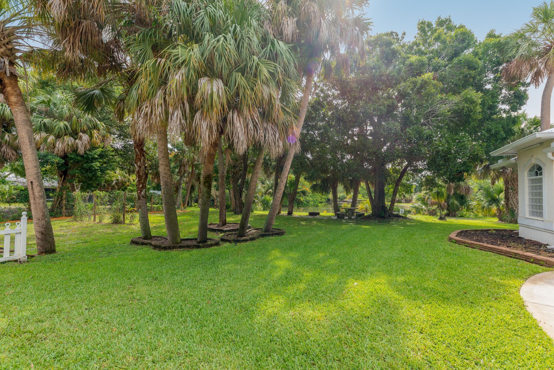 612 SE 6th Street, Stuart, FL 34994 Photo