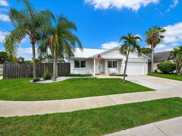 218 Wandering Trail, Jupiter, FL 33458