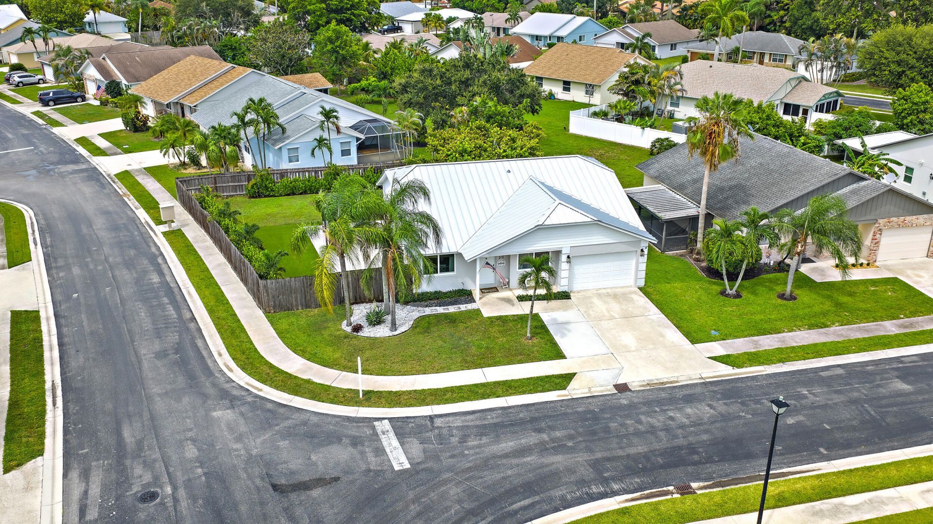 218 Wandering Trail, Jupiter, FL 33458 Photo