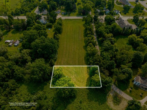 03 River Bend, Manchester, MI 48158