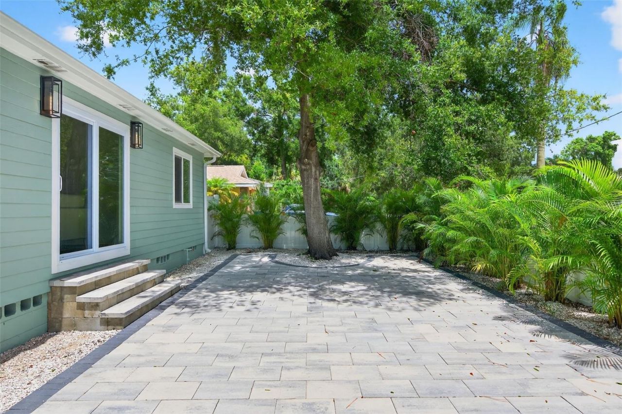 1846 3rd Street S, Saint Petersburg, FL 33705 Photo
