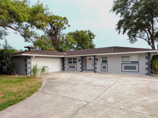 3273 HARBOR LAKE DRIVE , LARGO, FL 33770