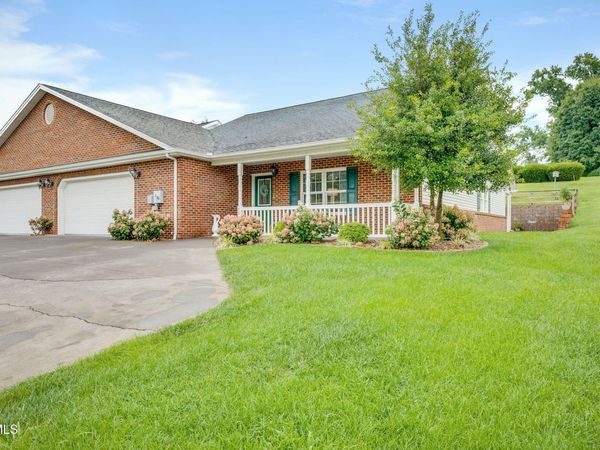 1544 East Main Street, Unit D, Lebanon, VA 24266