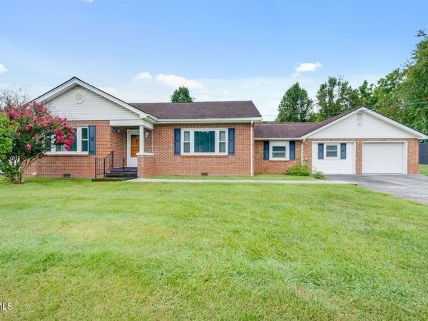 2210 West G Street, Elizabethton, TN 37643