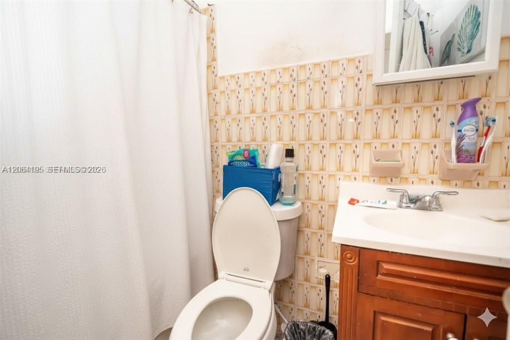 Please Call For Address, Miami, FL 33125 Photo