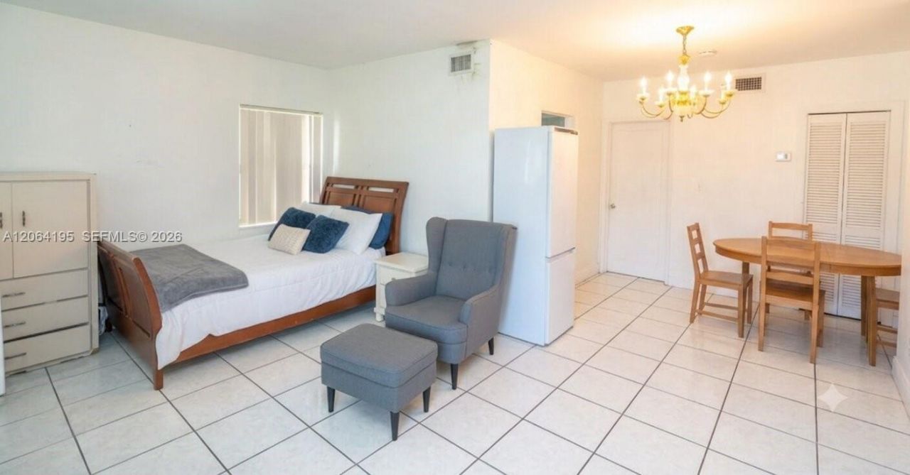 Please Call For Address, Miami, FL 33125 Photo