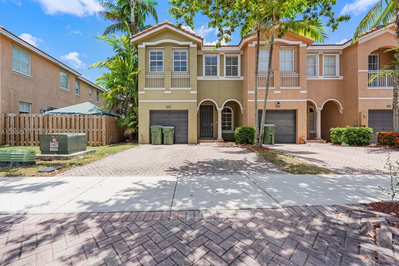 1427 SE 25th Ave, Homestead, FL 33035 Photo