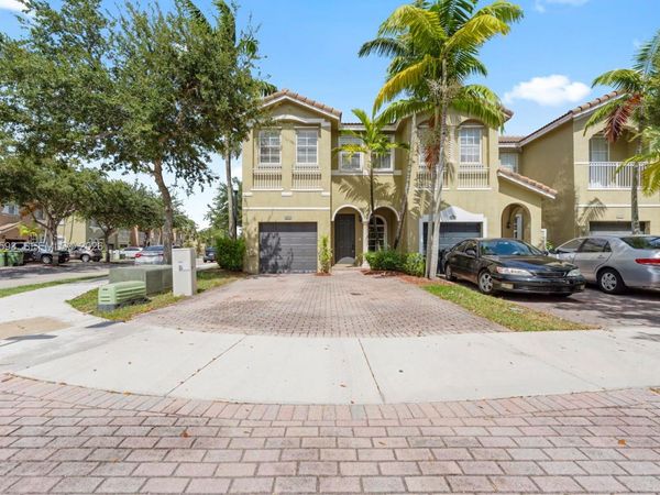 1417 SE 24th Rd , Homestead, FL 33035