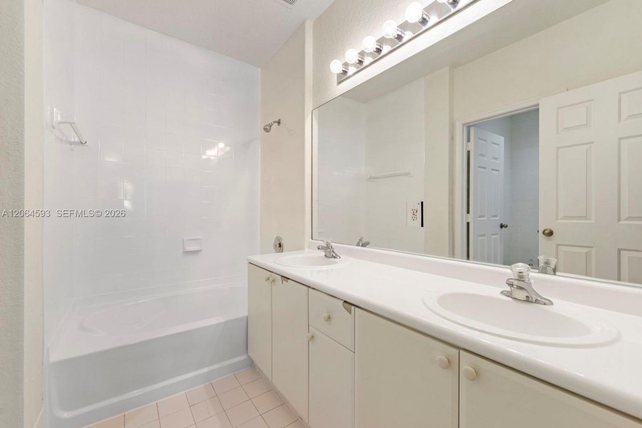 1417 SE 24th Rd , Homestead, FL 33035 Photo
