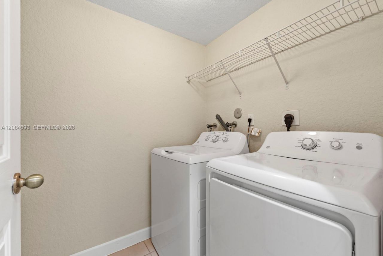 1417 SE 24th Rd , Homestead, FL 33035 Photo