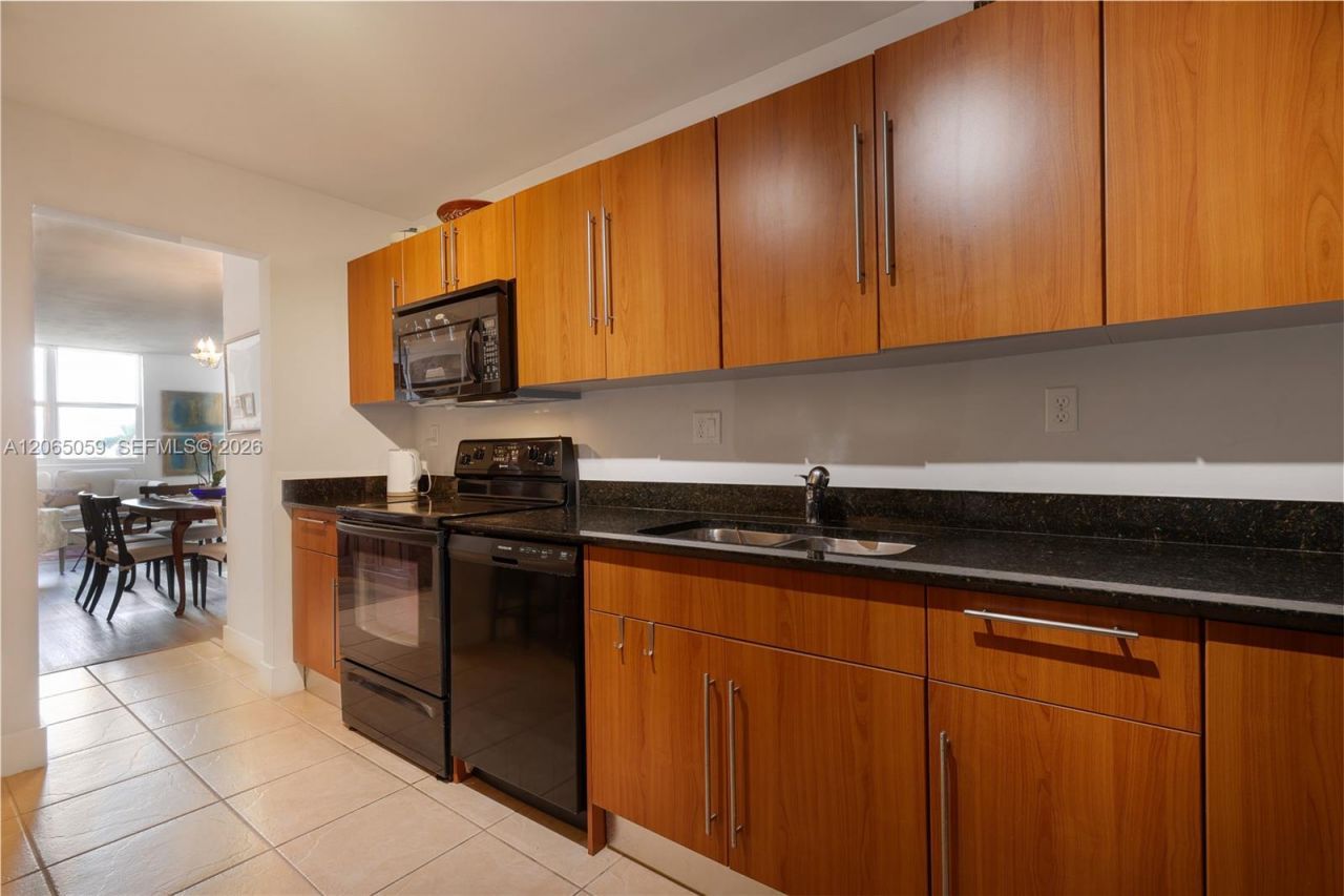 3001 S Ocean Dr, Unit 443, Hollywood, FL 33019 Photo