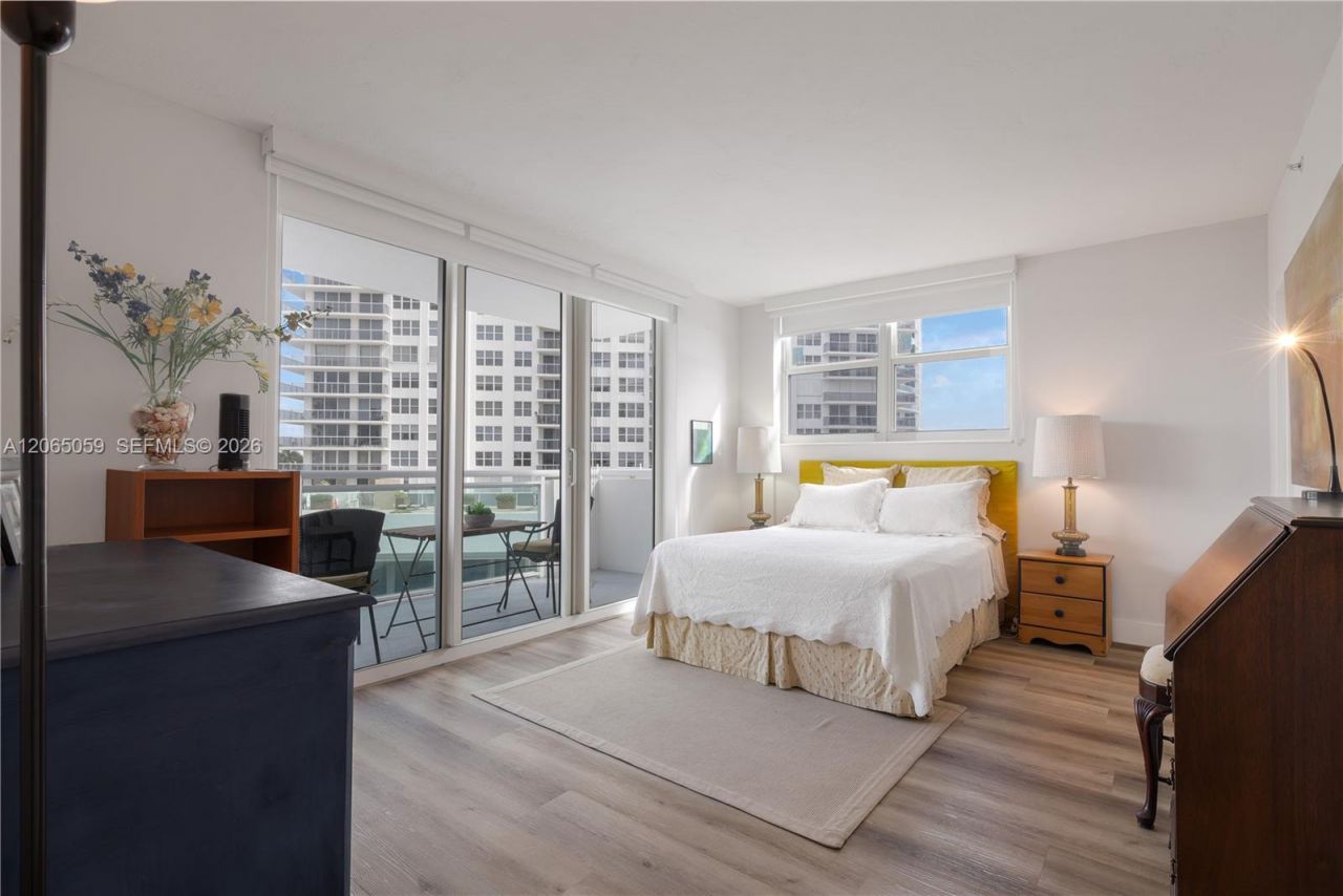 3001 S Ocean Dr, Unit 443, Hollywood, FL 33019 Photo
