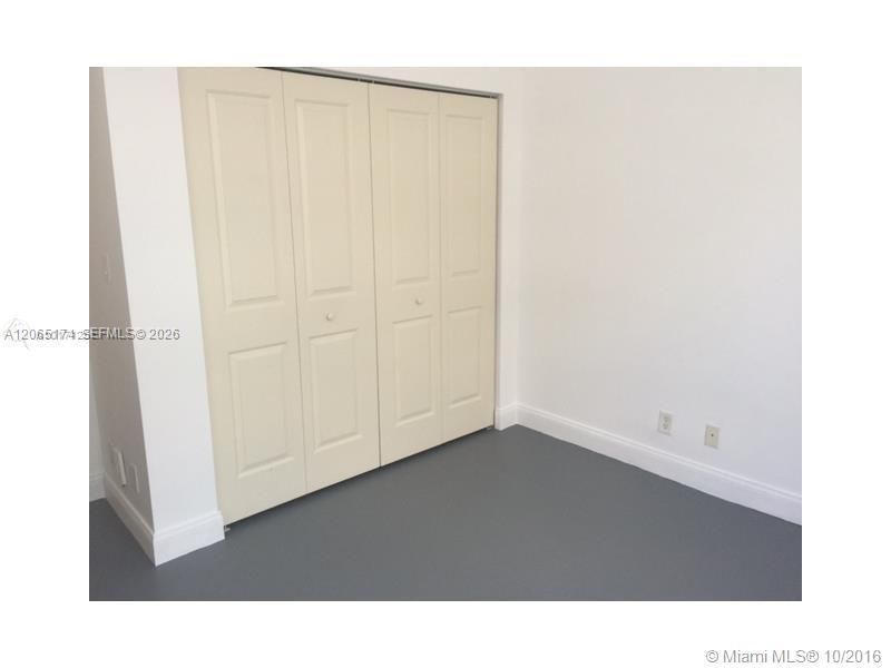 111 E Flagler St , Unit 1003, Miami, FL 33131 Photo