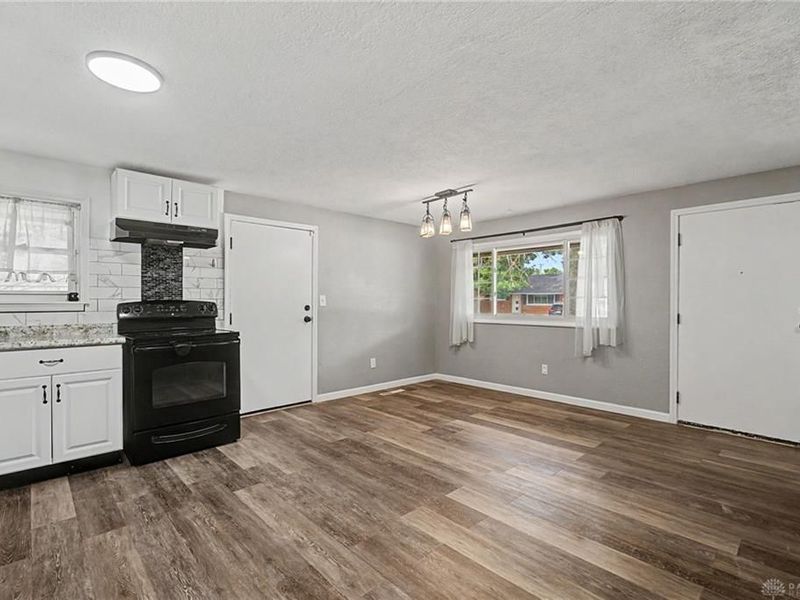 4163 Cordell Drive, Dayton, OH 45439 Photo 12