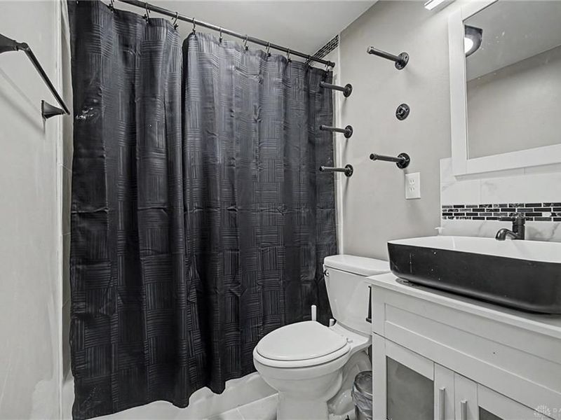 4163 Cordell Drive, Dayton, OH 45439 Photo 18