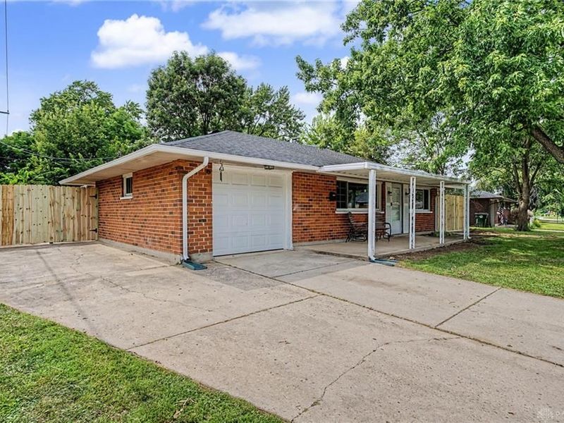 4163 Cordell Drive, Dayton, OH 45439 Photo 2