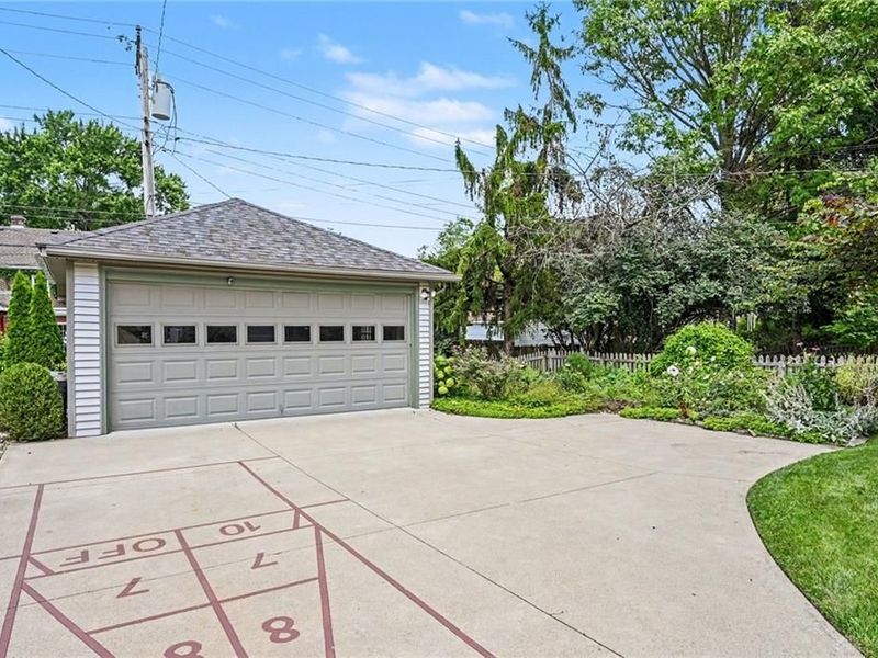 327 East Drive, Oakwood, OH 45419 Photo 35