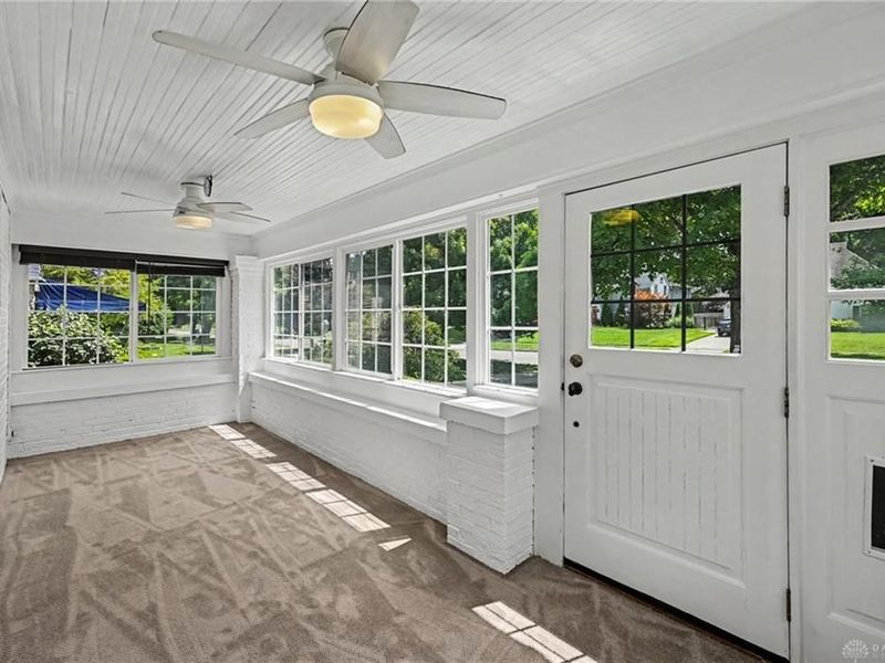 327 East Drive, Oakwood, OH 45419 Photo 6