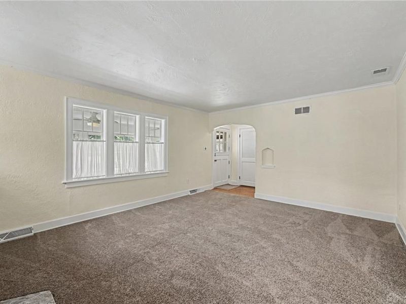 327 East Drive, Oakwood, OH 45419 Photo 8