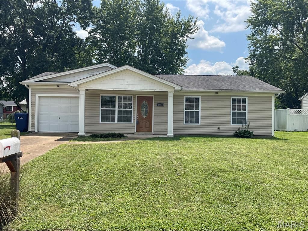 1402 Cypress Drive , Pacific, MO 63069 Main Photo