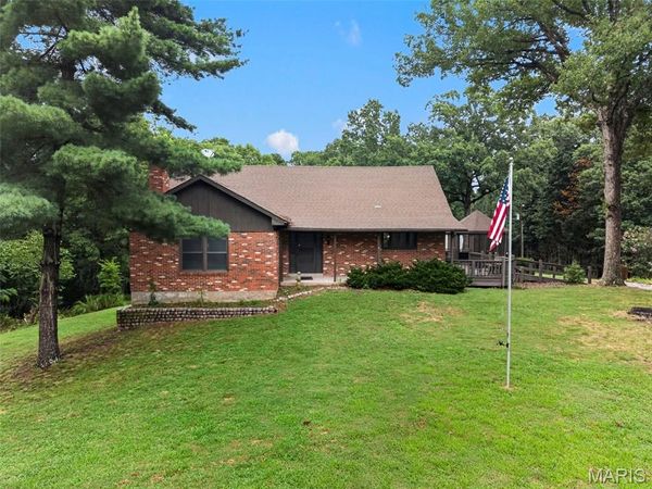 860 Schluersburg Road, Augusta, MO 63332