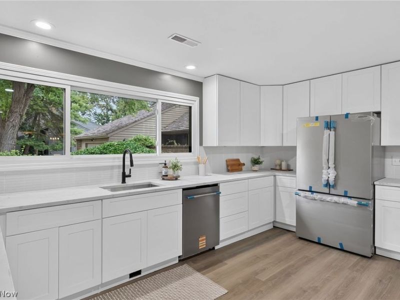 333 N Portage Path, Unit 39, Akron, OH 44303 Photo 9
