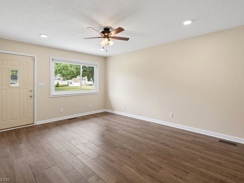 6515 Antoinette Drive, Mentor, OH 44060 Photo 3