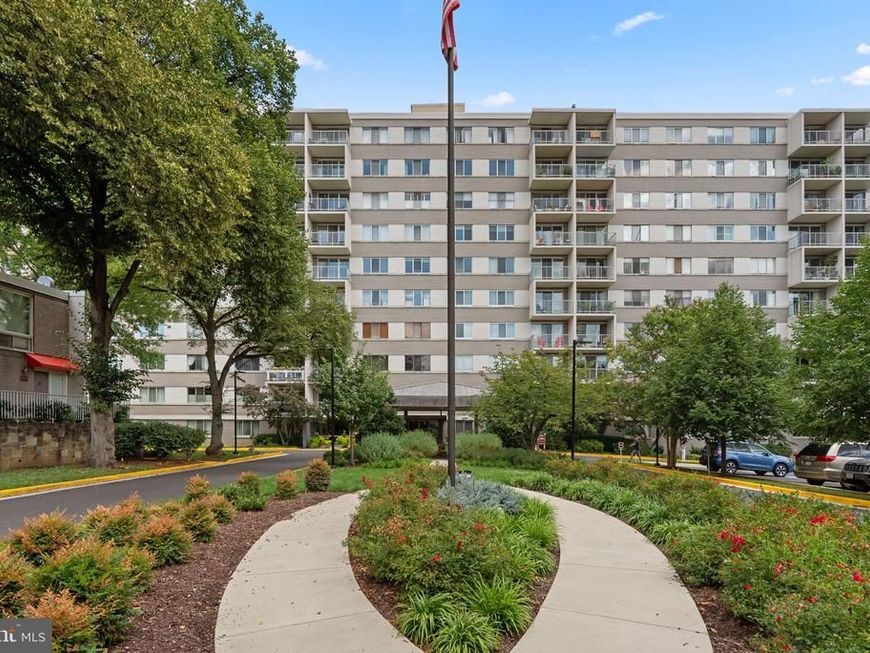 4977 Battery Lane, Unit 1-119, Bethesda, MD 20814 Main Photo