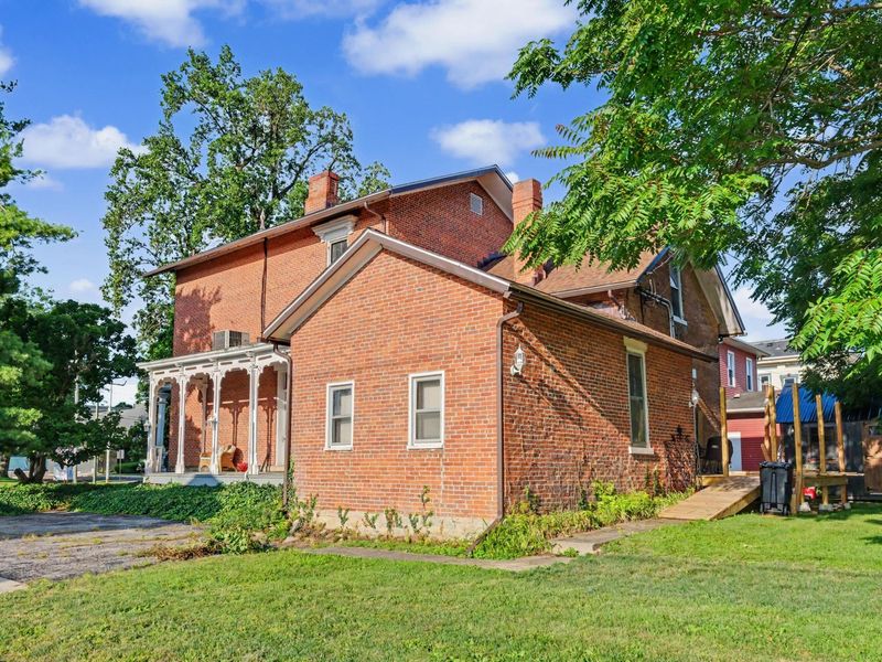 334 E Center Street, Marion, OH 43302 Photo 6