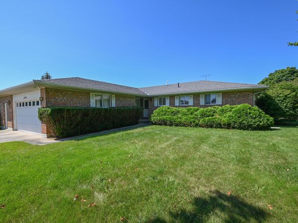 670 Edgefield Drive , Marion, OH 43302