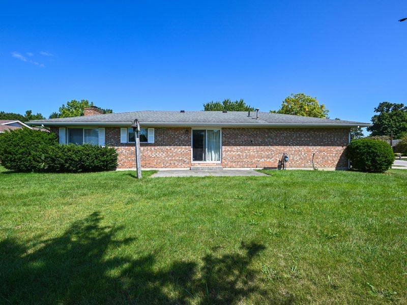 670 Edgefield Drive, Marion, OH 43302 Photo 10