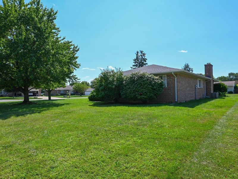 670 Edgefield Drive, Marion, OH 43302 Photo 8