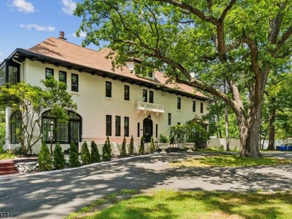 731 Berkeley Ave, Orange, NJ 07050
